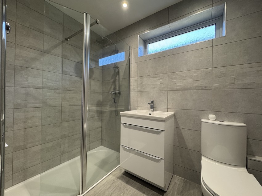 Images for Wingfield Road, Oakerthorpe, DE55