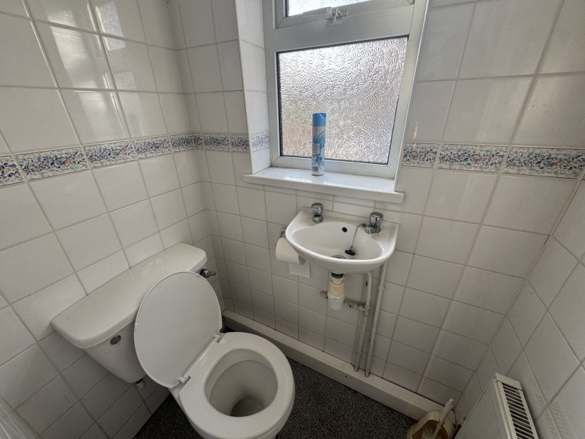 Images for Independent Hill, Alfreton, DE55