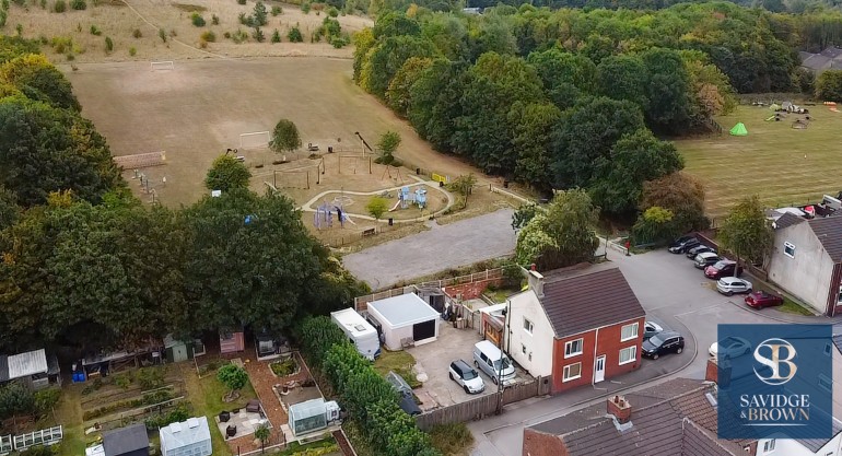 New Street, Morton, DE55