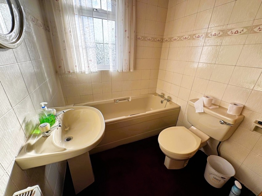 Images for Meadow Lane, South Normanton, DE55