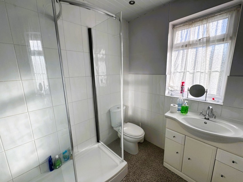 Images for Meadow Lane, South Normanton, DE55