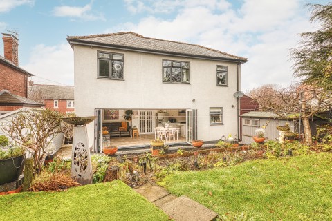 View Full Details for Leamoor Avenue, Somercotes, DE55