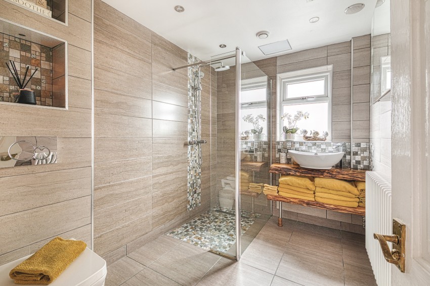 Images for Leamoor Avenue, Somercotes, DE55