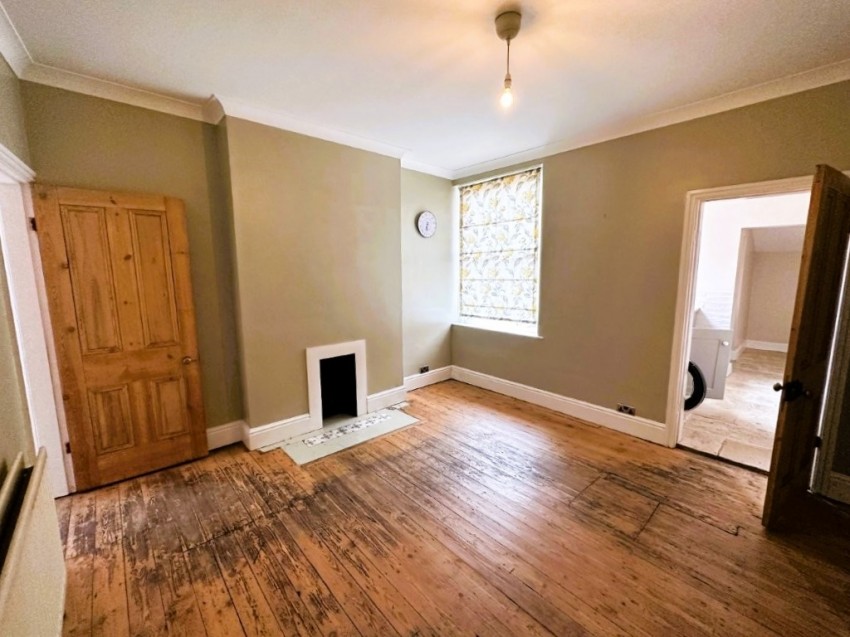 Images for Heaton Street, Brampton, S40