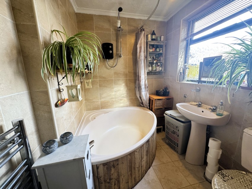 Images for Oakland Street, Alfreton, DE55