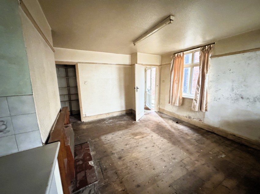 Images for Glass House Hill, Codnor, DE5