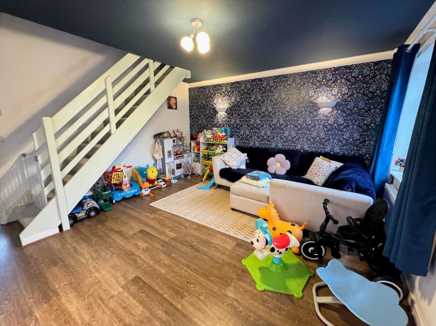 Images for Manor Close, Newton, DE55