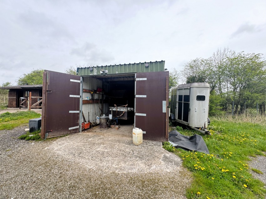 Images for Land at the bottom of Gloves Lane, Blackwell, DE55