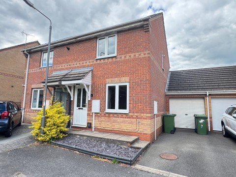 View Full Details for Pinewood Close, Alfreton, DE55