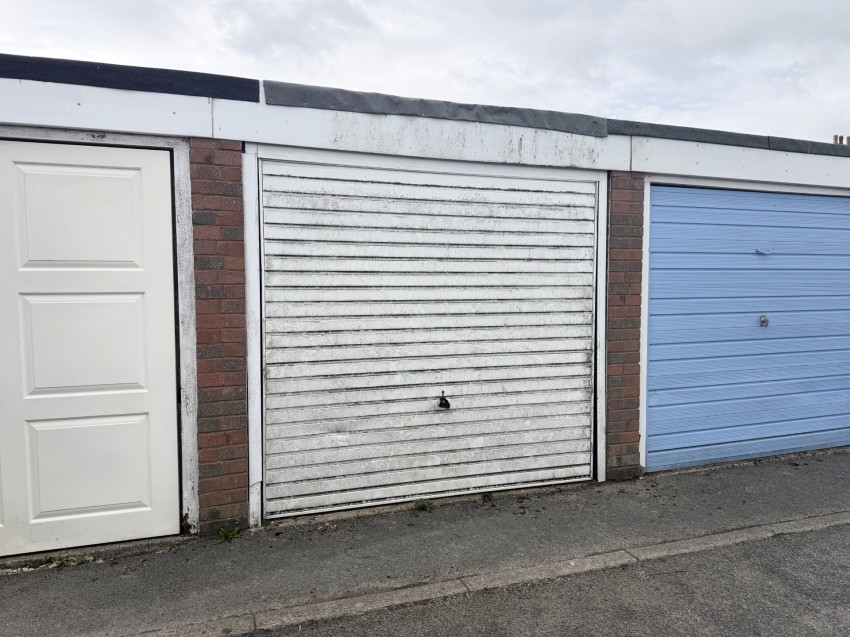 Images for Willow Close, Pilsley, S45