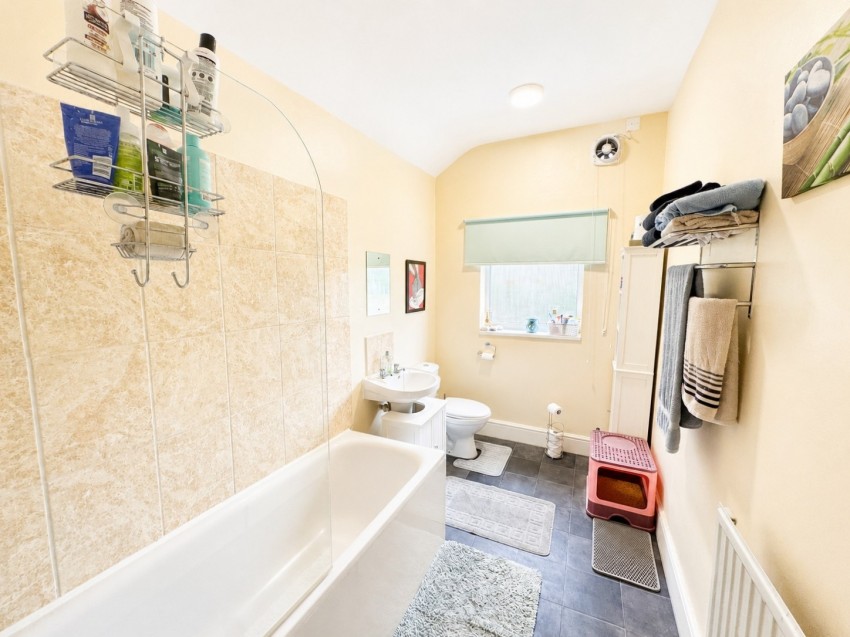 Images for Alfred Street, Alfreton, DE55