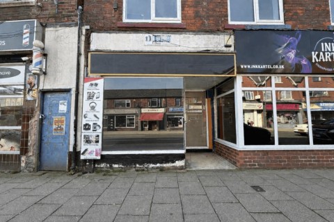 View Full Details for High Street, Alfreton, DE55