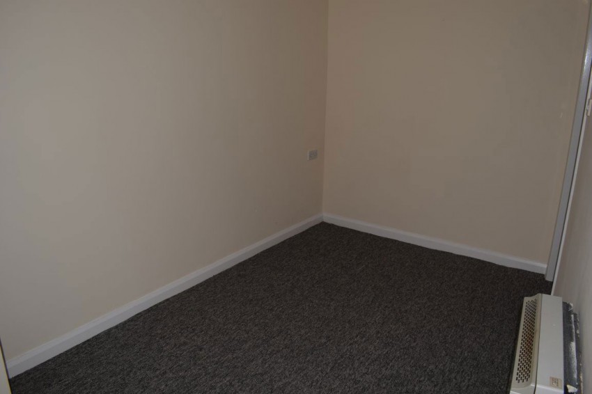 Images for Flat 3, 11 High Street, Alfreton