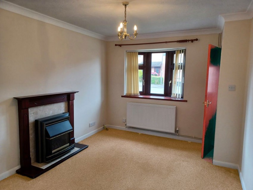 Images for 18 Charnwood Close, Swanwick