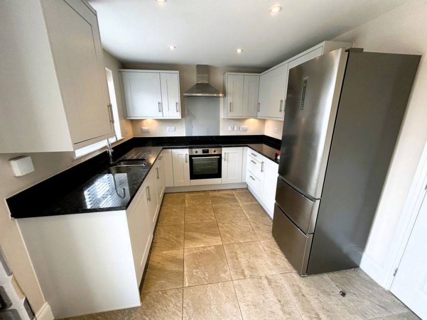 Images for 15 Pinewood Drive, Shirland