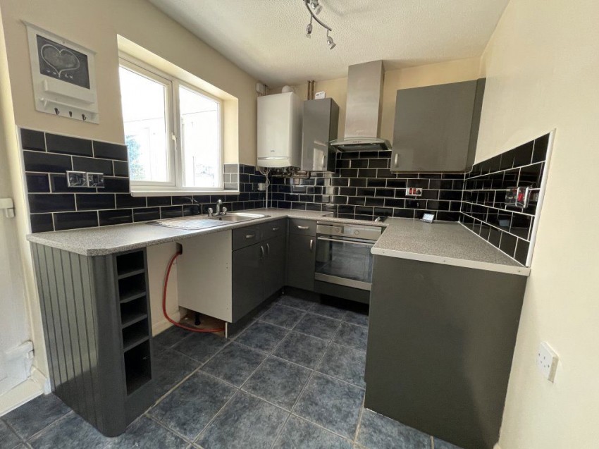 Images for 6 Primrose Close, South Normanton
