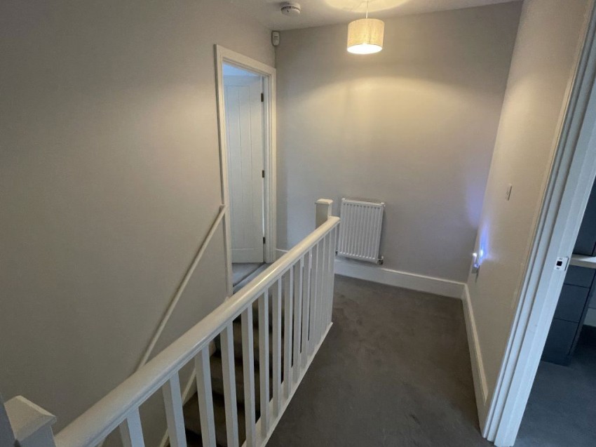 Images for 4 Burnell Close Alfreton