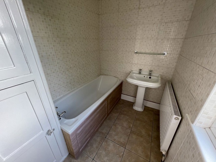 Images for Oaklands, 82 High Street, Riddings
