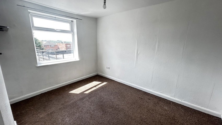Images for 60b High Street, Alfreton