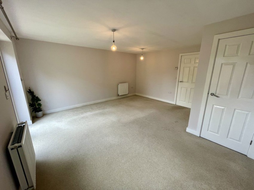 Images for Sovereign Gardens Selston