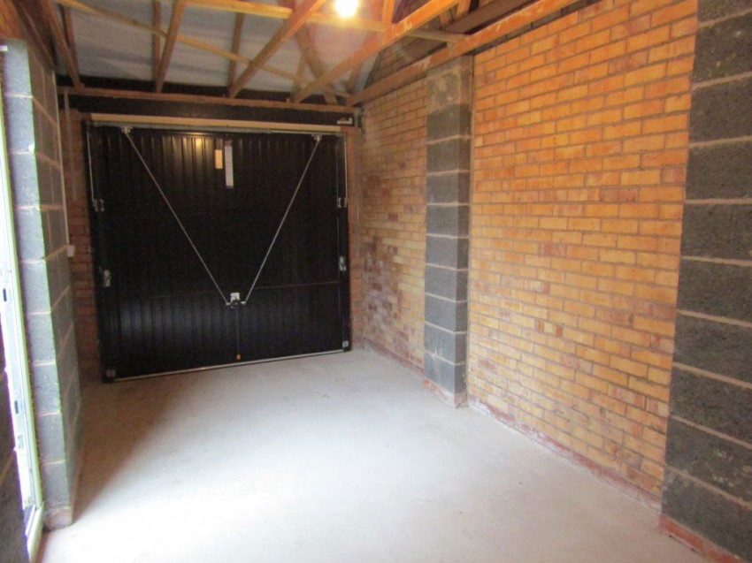 Images for 2 Lower Meadow Lane, Huthwaite
