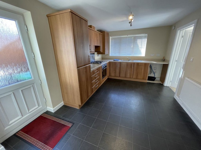 Images for 2 Lower Meadow Lane, Huthwaite