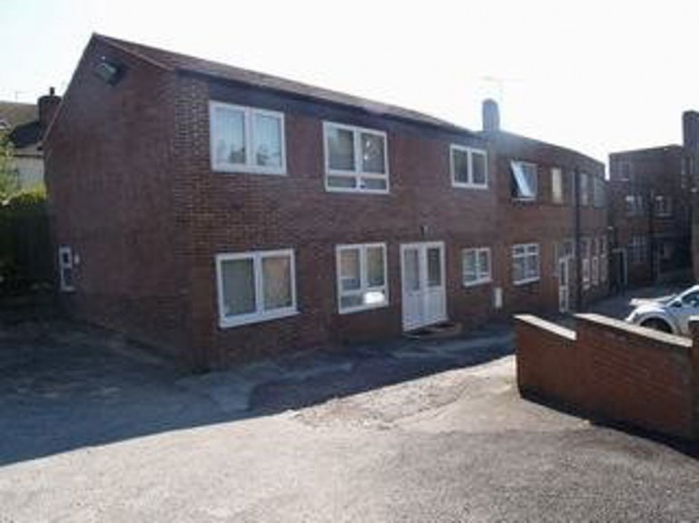 Flat 2, 11 High Street, Alfreton