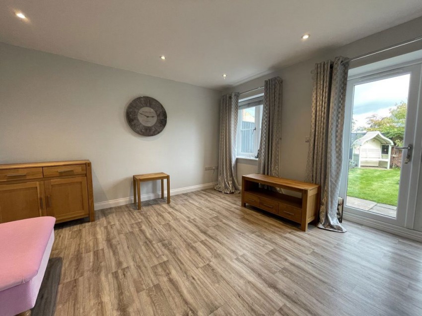 Images for Northfield, Shirland