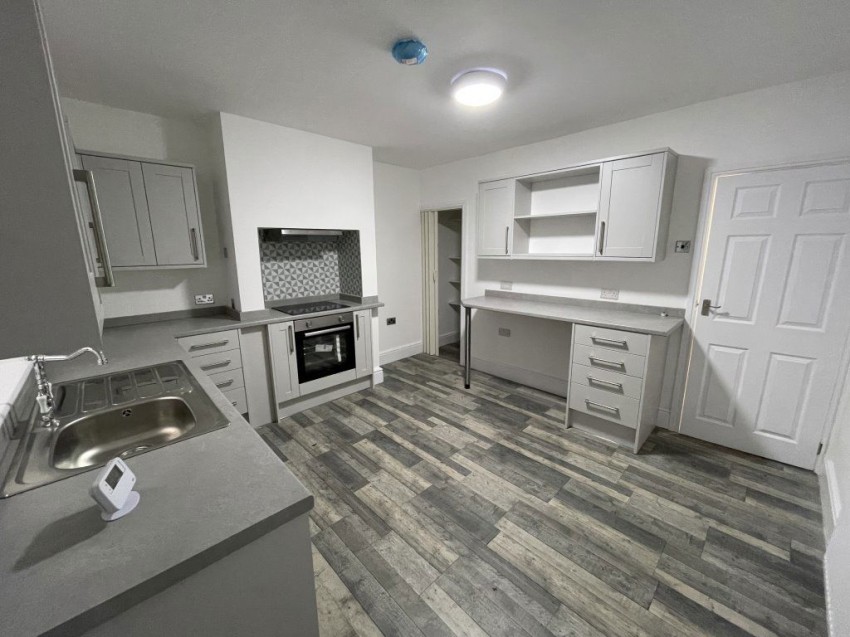 Images for 72 Birkinstyle Lane Shirland