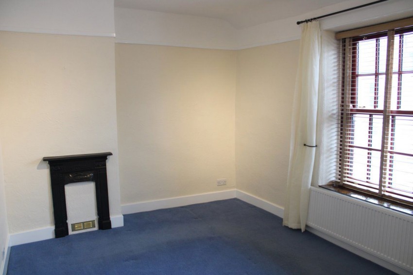 Images for 36 Town End Shirland