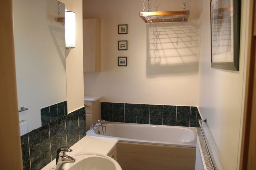 Images for 36 Town End Shirland