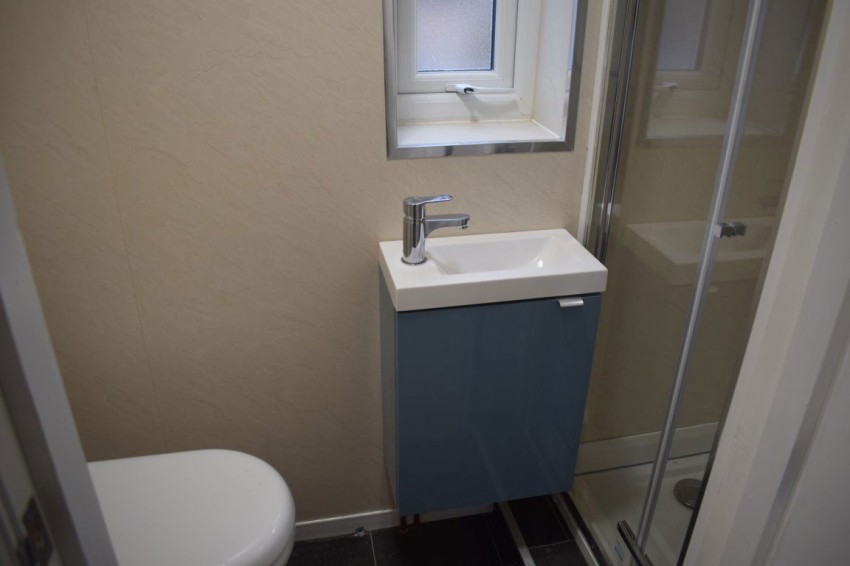 Images for 11a Park Street Alfreton