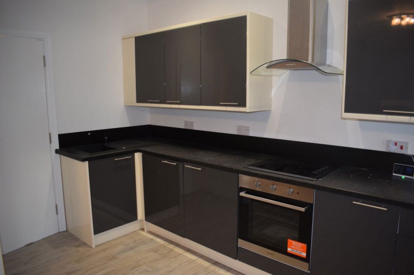 Images for 11a Park Street Alfreton