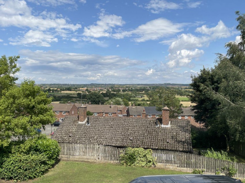 Images for 7 Dale View Stretton Alfreton Derbyshire