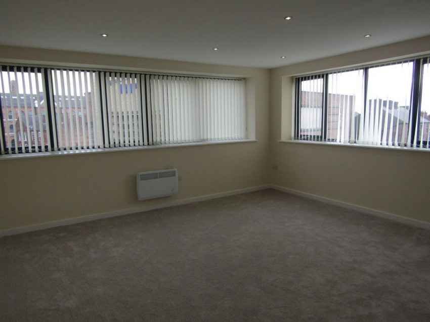 Images for Flat 6, 18 South Street