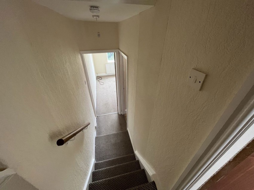 Images for 19 Flaxpiece Road, Clay Cross