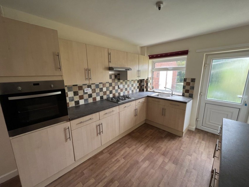 Images for 19 Flaxpiece Road, Clay Cross