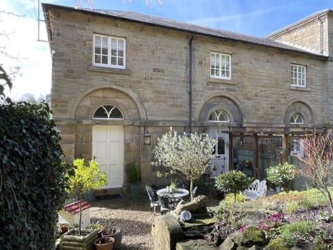 View Full Details for 4 The Stables Manor Road South Wingfield