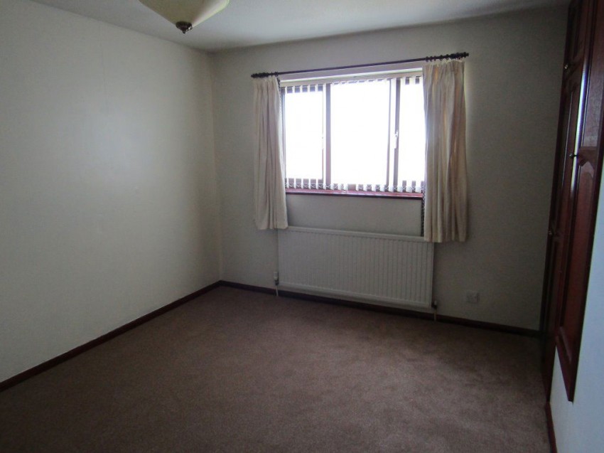 Images for 6 Sycamore Close, Stretton